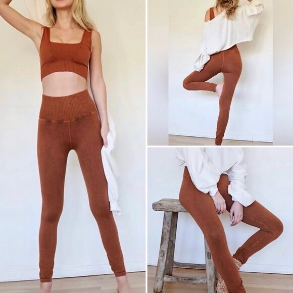 FP Movement Good Karma Toasted Coconut 7/8 High Rise Leggings Sz XS/S NWOT - Picture 1 of 12